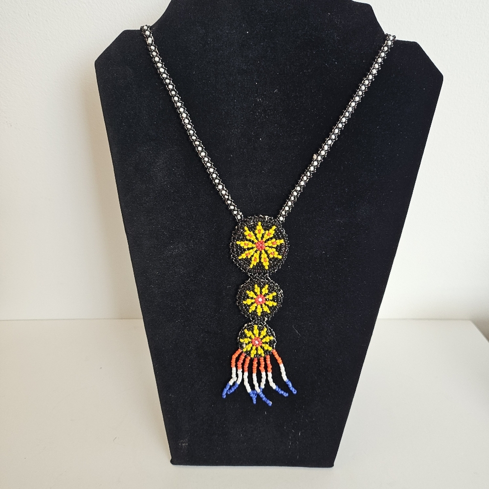 Native seed bead medallion Star necklace Flower Leather Back